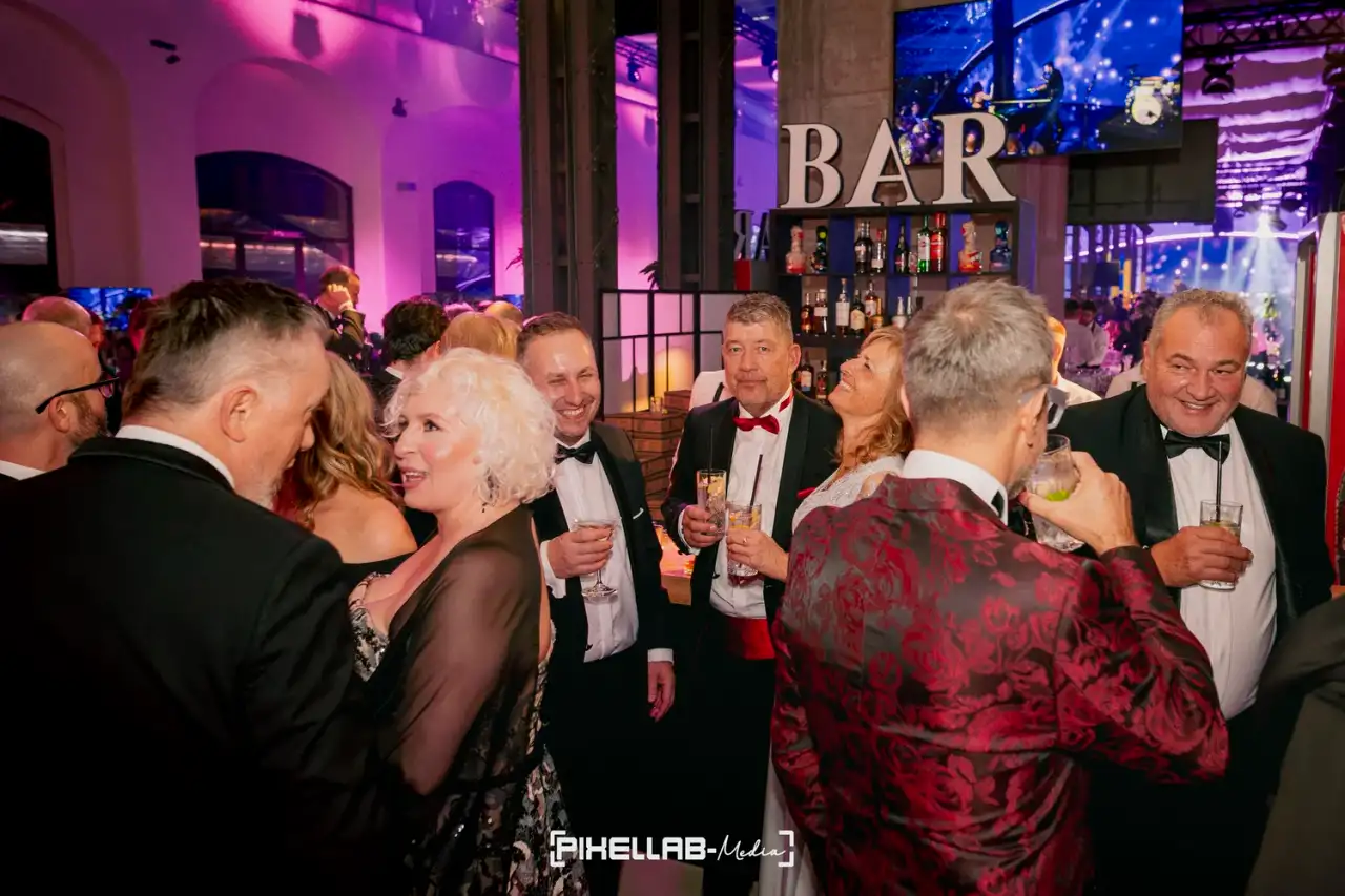 Preview image for the video: Ples jako Brno – ball aftermovie