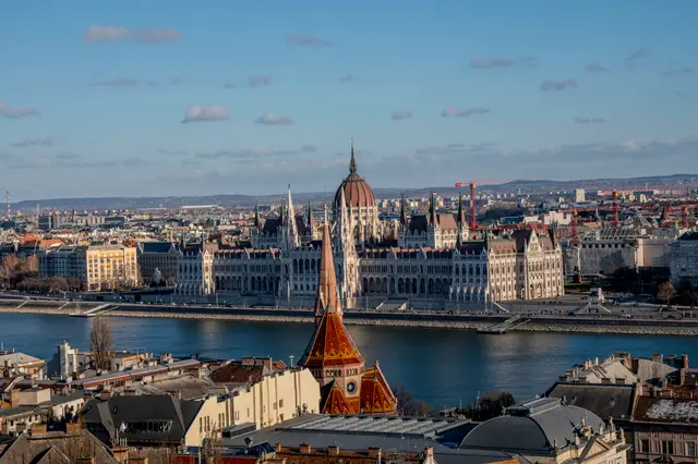 Budapest, travel photo 1 of 53 by Pixellab-Media