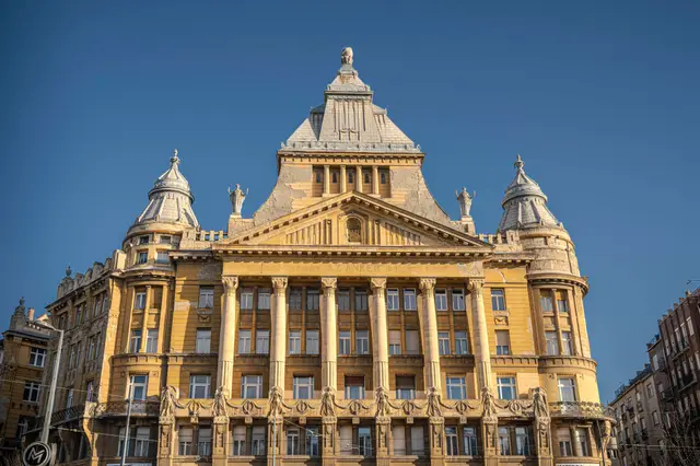 Budapest, travel photo 5 of 53 by Pixellab-Media