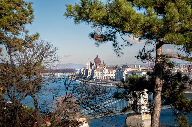 Budapest, travel photo 9 of 53 by Pixellab-Media
