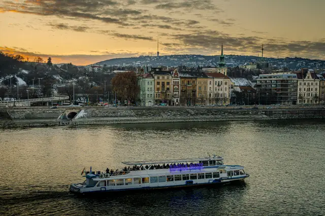 Budapest, travel photo 46 of 53 by Pixellab-Media