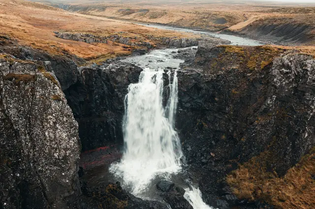 Iceland, travel photo 101 of 102 by Pixellab-Media