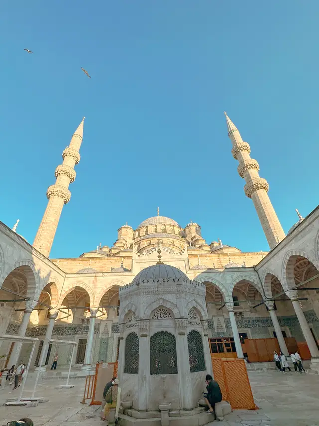 Istanbul, travel photo 13 of 15 by Pixellab-Media